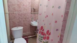 Гостиница Гостиница Динамо Могилев Двухместный номер с 1 кроватью и собственной ванной комнатой-2